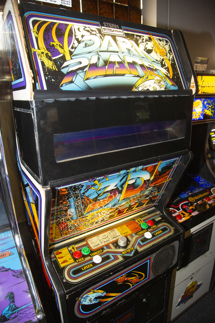 Dark Planet arcade cabinet