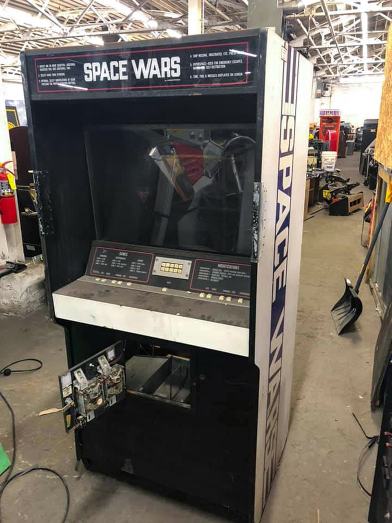 Space Wars arcade cabinet