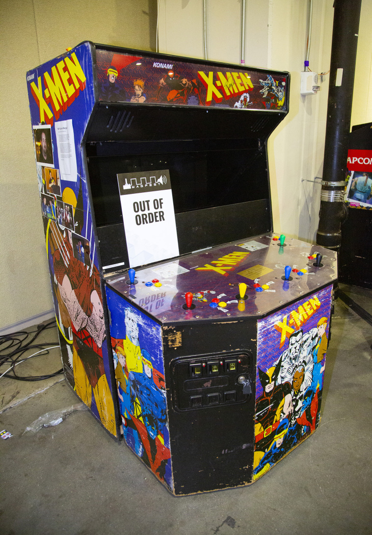 X-Men 6-player arcade cabinet