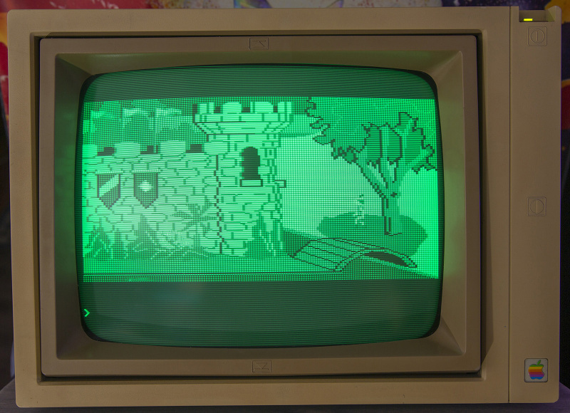 IBM PCjr King's Quest with monochrome monitor